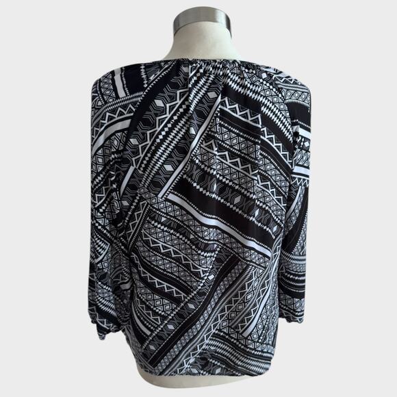 Zac & Rachel Medium 100% Polyester Black White Geometric Pattern Blouse - Picture 7 of 8